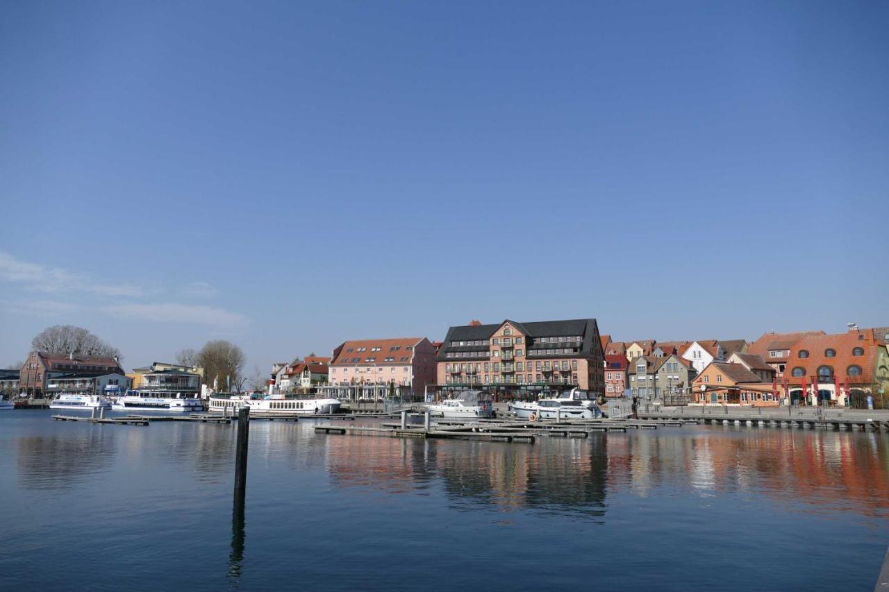 Ferienwohnung "Waren Am Hafen" Objekt-Id 11992-8 Экстерьер фото